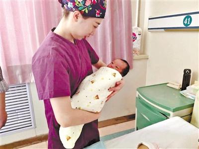 聲聲啼哭清亮 蘭州第一批“20后”閃亮登場！