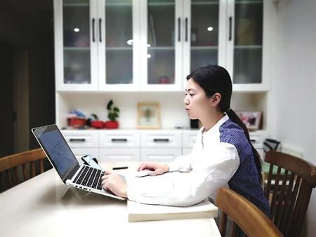 甘肅中醫(yī)藥大學(xué)迎來(lái)“線(xiàn)上新學(xué)期”