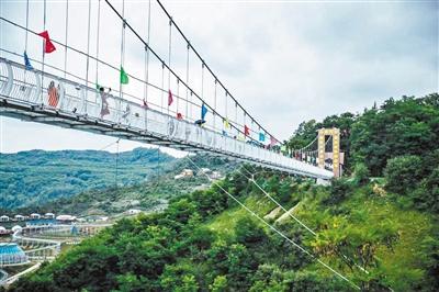 崆峒山5條美妙線路游起來！來這三座山赴暮春之約