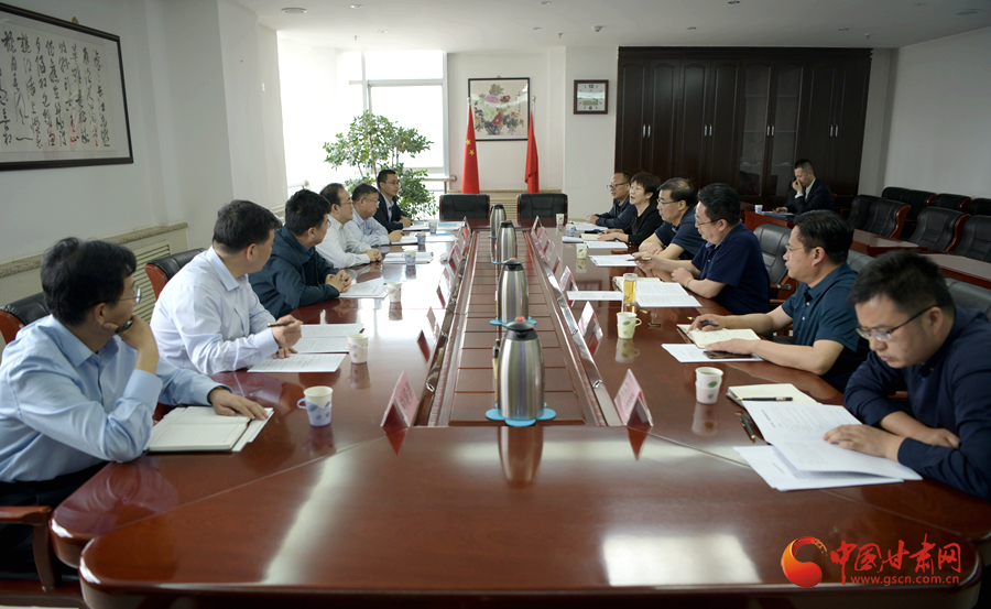 甘肅銀行與農(nóng)墾集團(tuán)開(kāi)啟全面業(yè)務(wù)合作新篇章