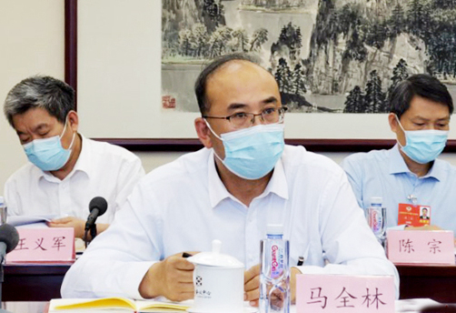 【代表委員說(shuō)·治沙】馬全林委員：加大沙區(qū)、山區(qū)與鄉(xiāng)村綠化支持力度