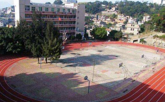 蘭州四城區(qū)初一新生7月23日去對口學(xué)?？窗?>
        </a><em>蘭州四城區(qū)初一新生7月23日去對口學(xué)校看榜</em></li>
    <li><a  target=