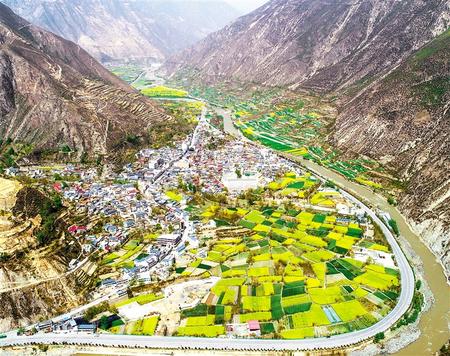 有一種美，在白龍江畔