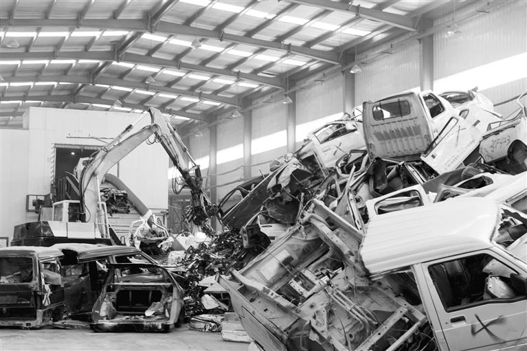 關(guān)注垃圾分類丨再生資源回收如何“變廢為寶”？