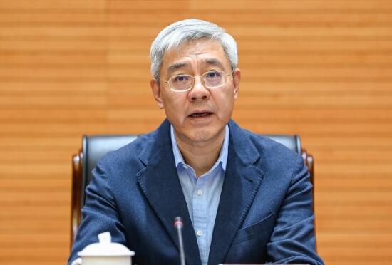 尹弘在甘肅省人大常委會黨組（擴大）會議上強調(diào) 堅持黨的全面領(lǐng)導(dǎo) 認真依法履行職責(zé) 推動新時代人大工作與時俱進創(chuàng)新發(fā)展