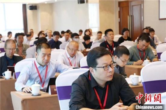 圖為“明清時期河西走廊社會變遷”學術研討會現(xiàn)場。　武威市新聞傳媒集團供圖