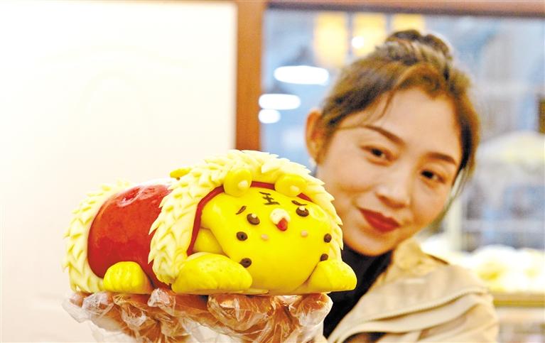 小老虎花餑餑，你舍得吃嗎？