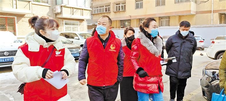 【新春走基層】解決雞毛蒜皮 感受社區(qū)“微幸?！?>
        </a><em>【新春走基層】解決雞毛蒜皮 感受社區(qū)“微幸?！?/em></li>
    <li><a  target=