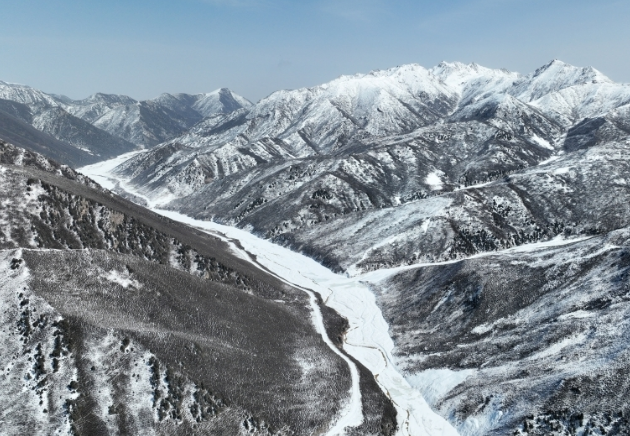 祁連山風(fēng)光旖旎