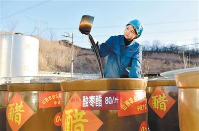 陳醋飄香 帶富一方（人物故事）